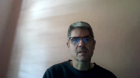 Lucas online show from September 17, 2:07 pm