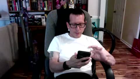 anonymousfrederick76 online show from July 2, 9:21 pm