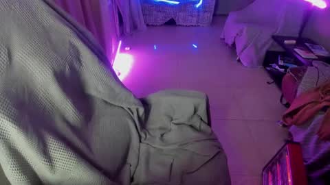 jasperD online show from December 13, 3:27 am