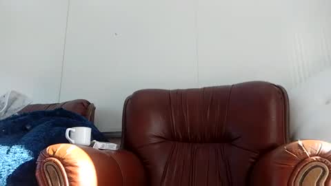 Lower chakra online show from December 30, 11:48 am