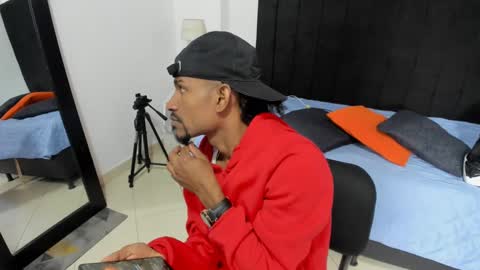       online show from October 7, 12:48 am