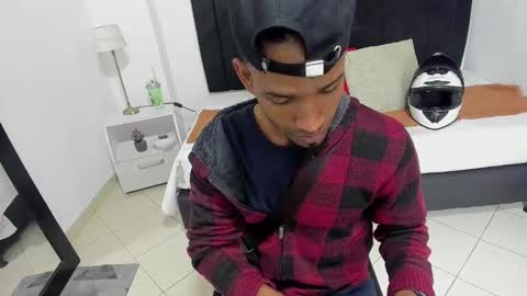       online show from December 13, 1:04 am