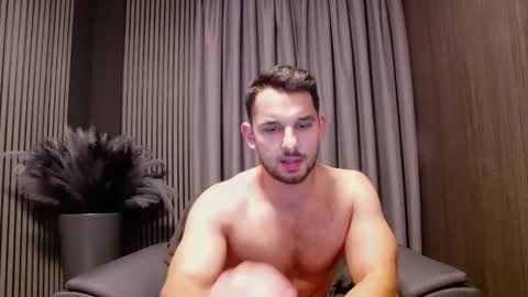 HI My name is Antonio online show from November 30, 8:22 pm