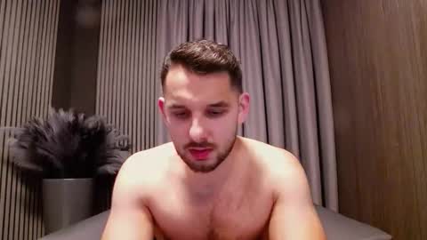 HI My name is Antonio online show from December 5, 8:27 pm