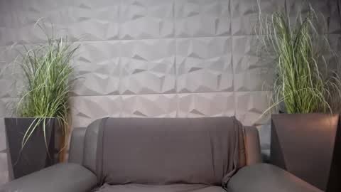 HI My name is Antonio online show from January 19, 7:58 pm