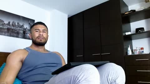 ANTONY D ANGELO online show from December 7, 11:45 pm