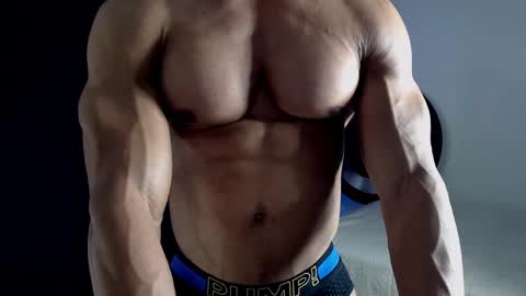 Snapshot of antonywebb94 chatting on March 1, 1:32 am Instagram miguelangel1802  online show from March 1, 1:32 am