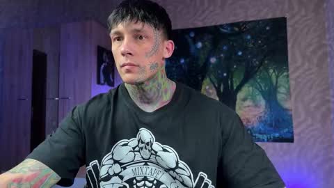 Tom online show from February 17, 8:02 am