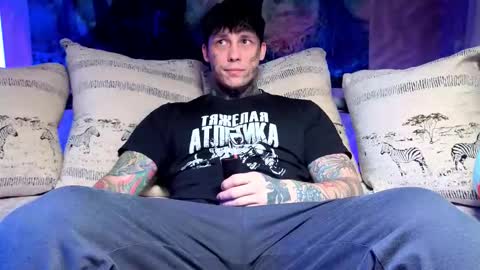 Tom online show from January 6, 5:22 am