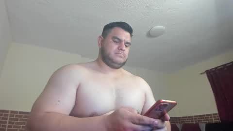Snapshot of apholov chatting on October 22, 12:31 pm follow me   here you find me online show from October 22, 12:31 pm