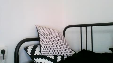 apollobest77 online show from December 12, 2:55 pm