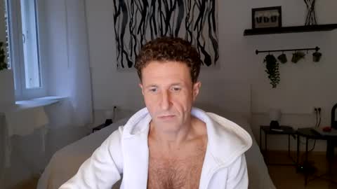 apollobest77 online show from December 20, 3:10 pm