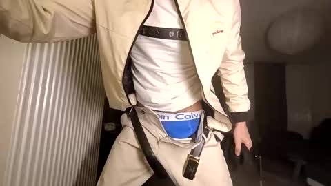 Snapshot of apollonfitx_69 chatting on January 25, 8:10 pm apollonfitx_69 online show from January 25, 8:10 pm