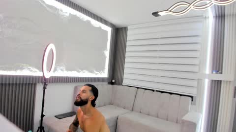 APOLO online show from February 25, 5:08 am