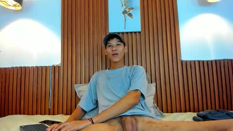 aquarius_xxx online show from November 19, 11:54 am