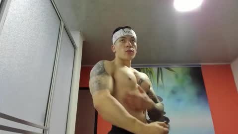 Jonathan online show from February 25, 2:40 pm