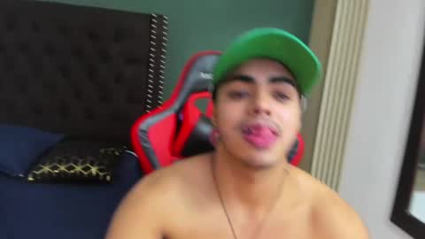 ares_pain_ online show from March 28, 7:58 pm