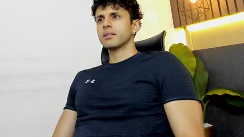 ariasaadeh online show from September 12, 12:38 pm