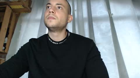 ARMANDO online show from October 3, 7:08 pm