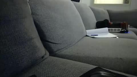 armandoueeal online show from February 19, 6:48 pm