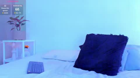 Snapshot of arminjones1 chatting on September 15, 6:26 am   online show from September 15, 6:26 am