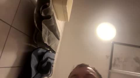 armyskater32 online show from February 7, 8:10 am