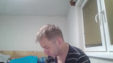 aromannn online show from February 27, 8:30 pm