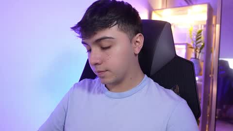 aron__cooper online show from December 17, 2:08 am