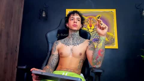 Snapshot of aron_ford chatting on January 26, 2:19 pm Aron ford online show from January 26, 2:19 pm