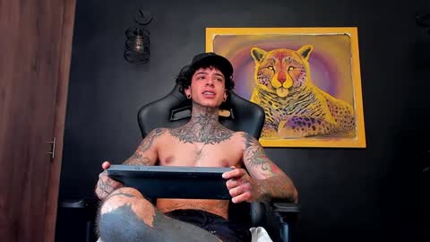 Snapshot of aron_ford chatting on January 30, 1:31 pm Aron ford online show from January 30, 1:31 pm