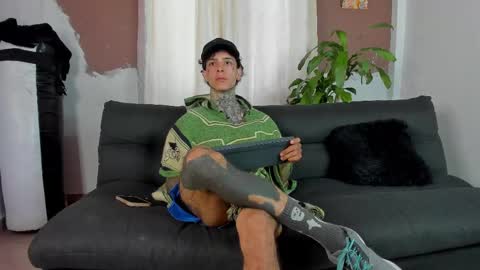 Snapshot of aron_ford chatting on October 4, 2:00 pm Aron ford online show from October 4, 2:00 pm