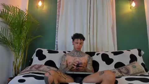 Aron ford online show from March 8, 2:04 am