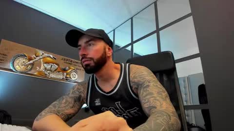 AronGrant online show from January 6, 8:46 am