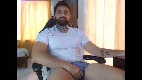 aronmiller online show from November 15, 3:25 pm