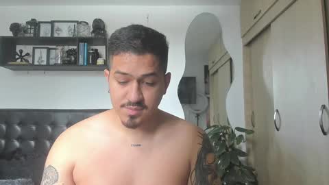 ARON  Independent model  online show from October 7, 6:12 pm