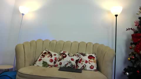   online show from January 9, 12:16 am