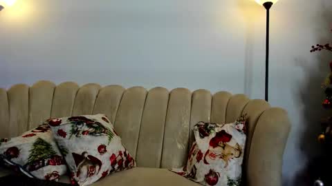   online show from February 1, 2:10 am