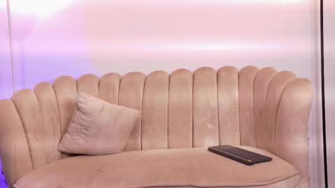   online show from March 16, 12:17 am