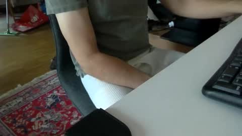 artesian99 online show from December 1, 1:58 pm