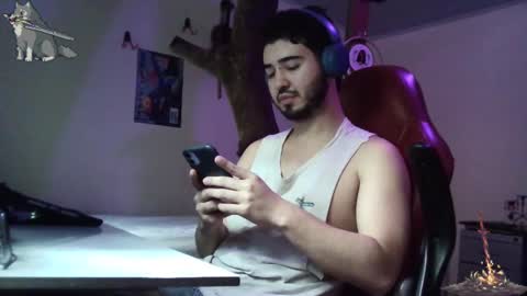 Snapshot of artorias_4 chatting on February 8, 5:08 pm artorias 4 online show from February 8, 5:08 pm