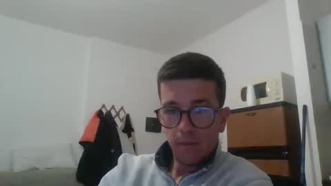 arturpaulval online show from March 24, 6:24 pm