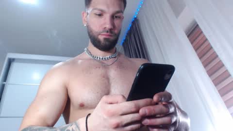 AryanAian1 online show from February 5, 7:39 am