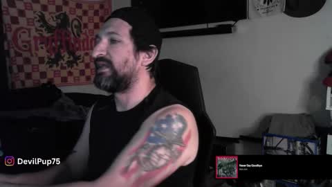 DevilPup75 online show from November 17, 2:03 am