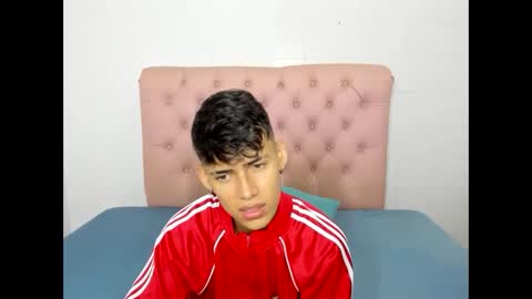 Snapshot of asbeell_grigory chatting on October 25, 9:16 pm asbeell grigory online show from October 25, 9:16 pm