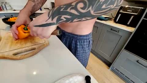 Ash online show from September 18, 9:33 am