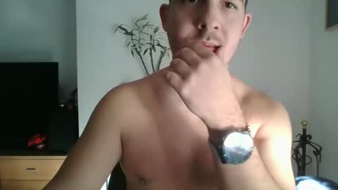 ashiat online show from December 10, 9:23 am