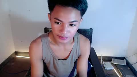 asian_lover05 online show from March 17, 5:04 pm