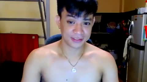 asiandreamboyx online show from July 7, 4:01 am