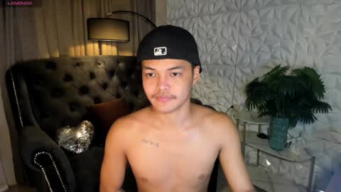 SCOTT online show from November 1, 5:17 pm