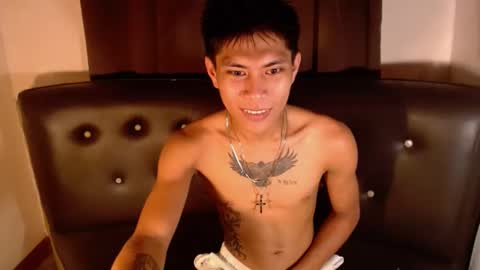 mark online show from March 10, 8:23 pm